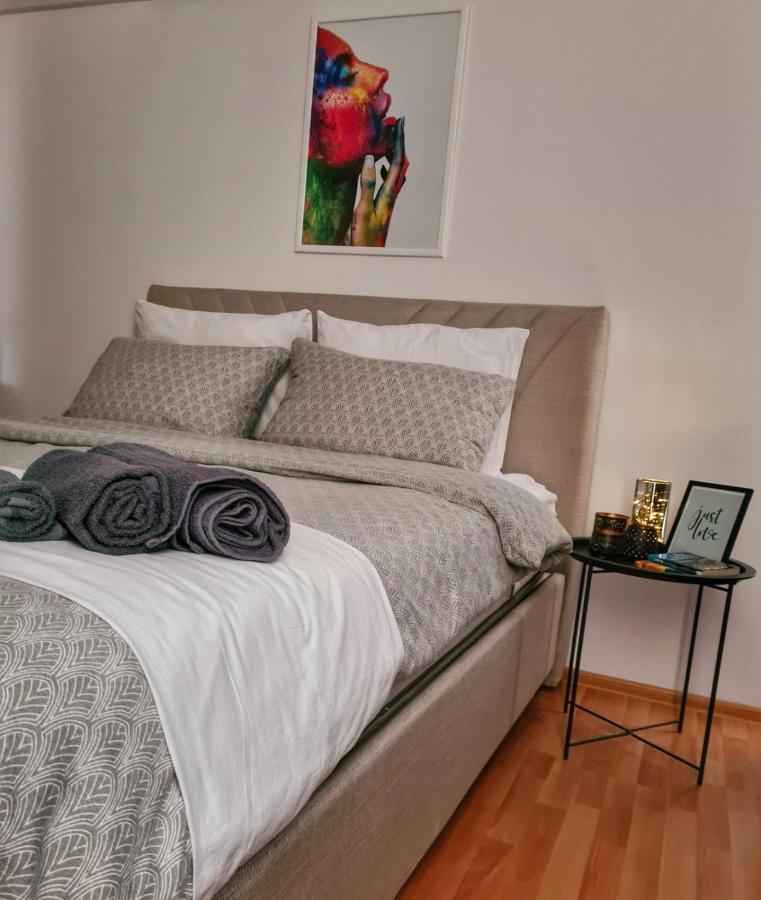 Nights&Smiles Sarajevo Apartamento Exterior foto